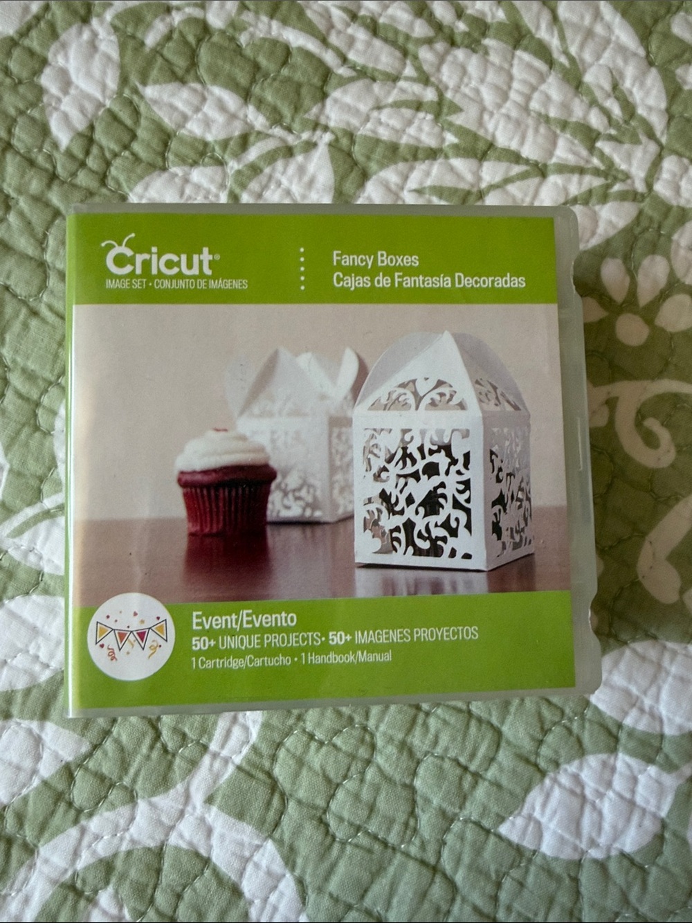 Cricut Fancy Boxes Image Set - Green and White